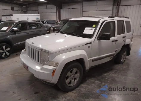 2011 Jeep Liberty Sport z USA, uszkodzony, nr VIN 1J4PN2GK8BW566579